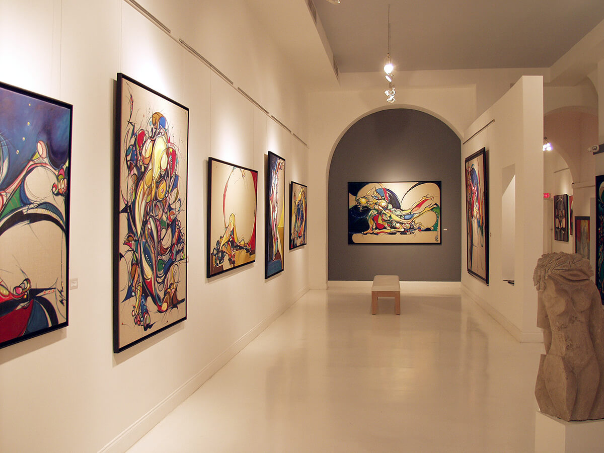 Photo of the Gallery Exhibition of the artist and painter Michael J. Korber at Canvas Fine Art Gallery in Old San Juan, Puerto Rico.